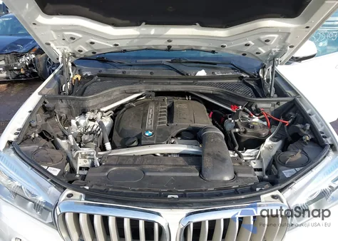 2015 BMW X5 xDrive35I z USA, uszkodzony, nr VIN 5UXKR0C57F0K65785